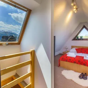 apartamenty-rozeta.zakopanehotels.org/